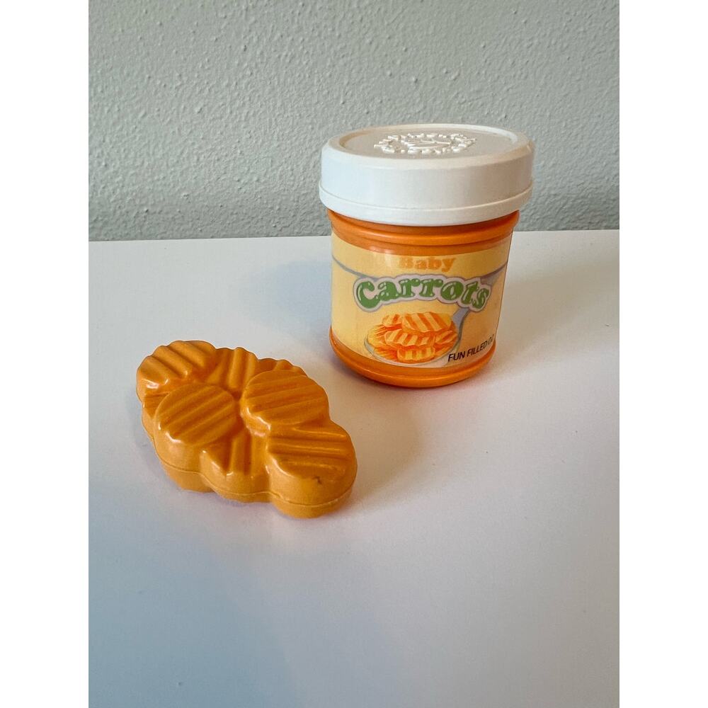 Vintage Fisher-Price "Fun With Food" Baby Doll Food Carrots and Jar 1987